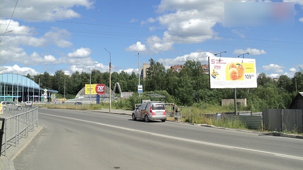 Фотография рекламного носителя, тип: Билборд 3x6, адрес: Бумажников ул. Х Новокирпичная ул., Кондопога, Республика Карелия, Россия. Сторона A №1002400