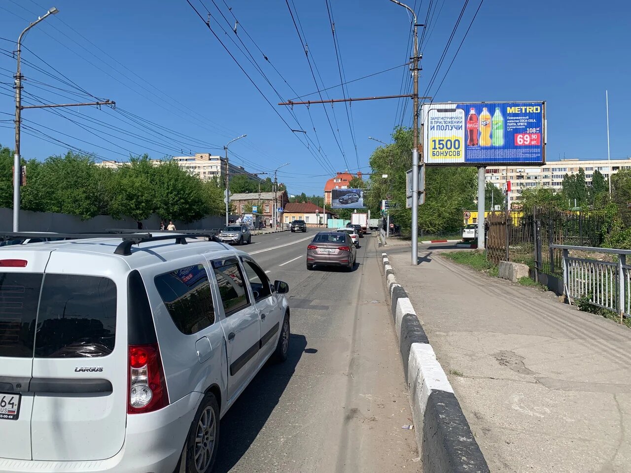 Фотография рекламного носителя, тип: Билборд 3x6, адрес: Чернышевского ул. Х Б. Горная ул., Саратов, Саратовская область, Россия. Сторона А1-А3 №937684