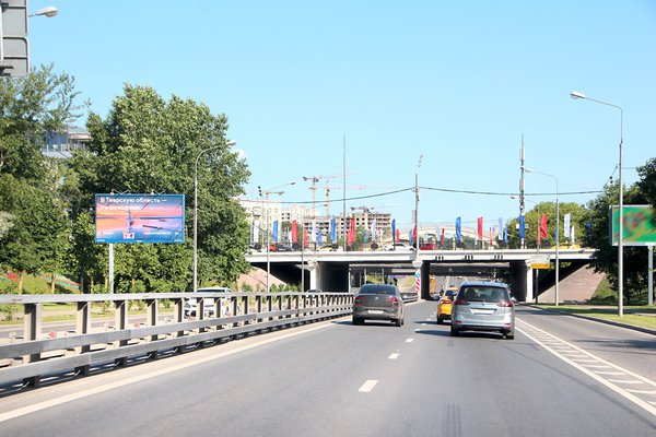 Фотография рекламного носителя, тип: Билборд 3x6, адрес: Минская ул. Х Кутузовский пр-т., поз.1, Москва, Россия. Сторона Б1 №324595