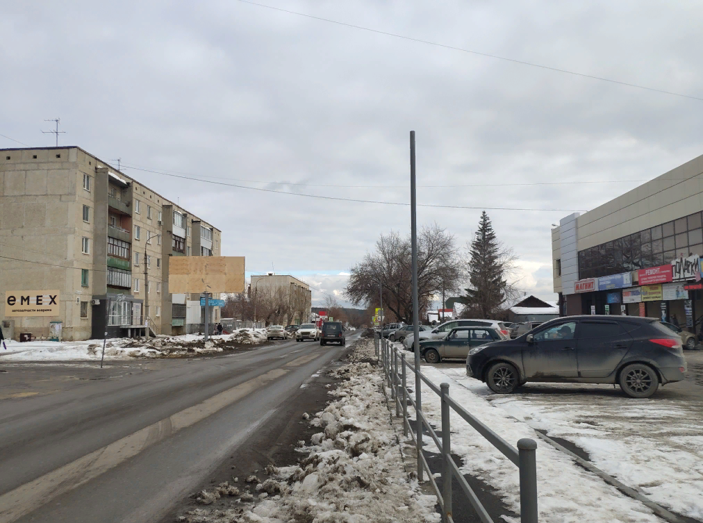 Фотография рекламного носителя, тип: Билборд 3x6, адрес: Карла Либкнехта ул., д.68, Сысерть, Свердловская область, Россия. Сторона Б №824938