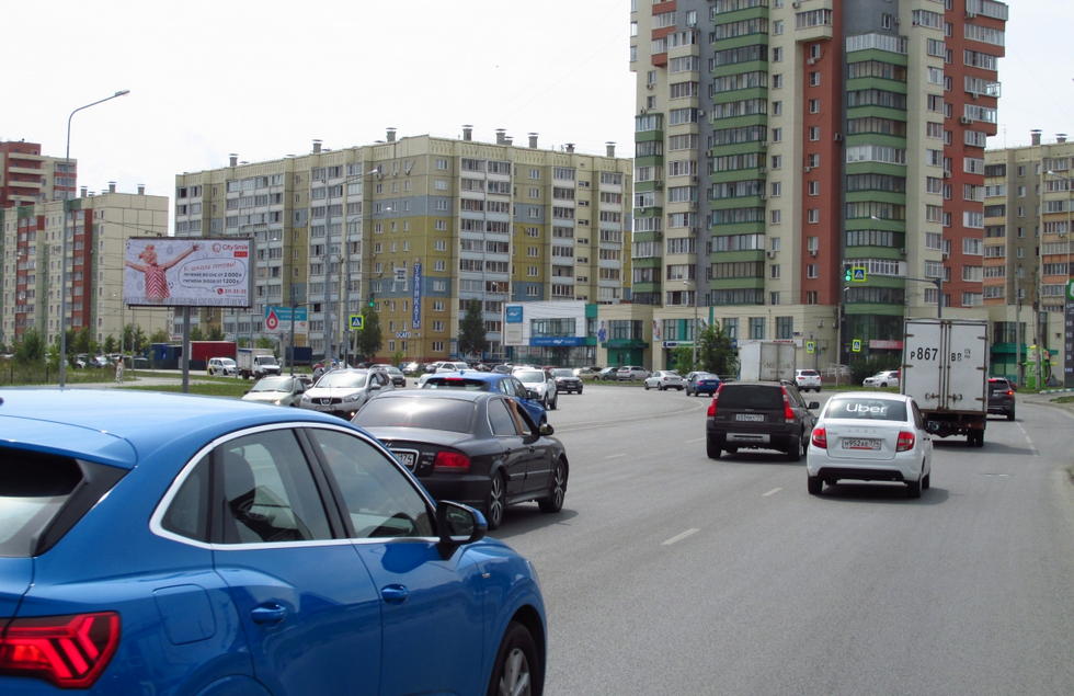 Фотография рекламного носителя, тип: Билборд 3x6, адрес: Университетская Набережная ул., д.123а Х Академика Макеева ул., Челябинск, Челябинская область, Россия. Сторона B №836552