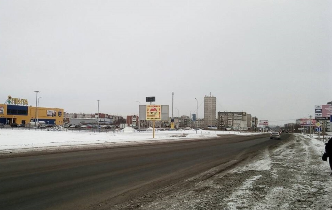 Фотография рекламного носителя, тип: Билборд 3x6, адрес: Суворова ул., поз.1, Каменск-Уральский, Свердловская область, Россия. Сторона Б №1087704