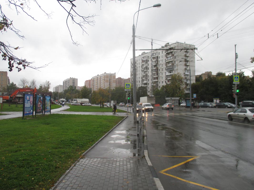 Фотография рекламного носителя, тип: Афиша 1.75x1.8, адрес: Уральская ул., д.19, напротив, стенд 1, Москва, Россия. Сторона А1 №866552