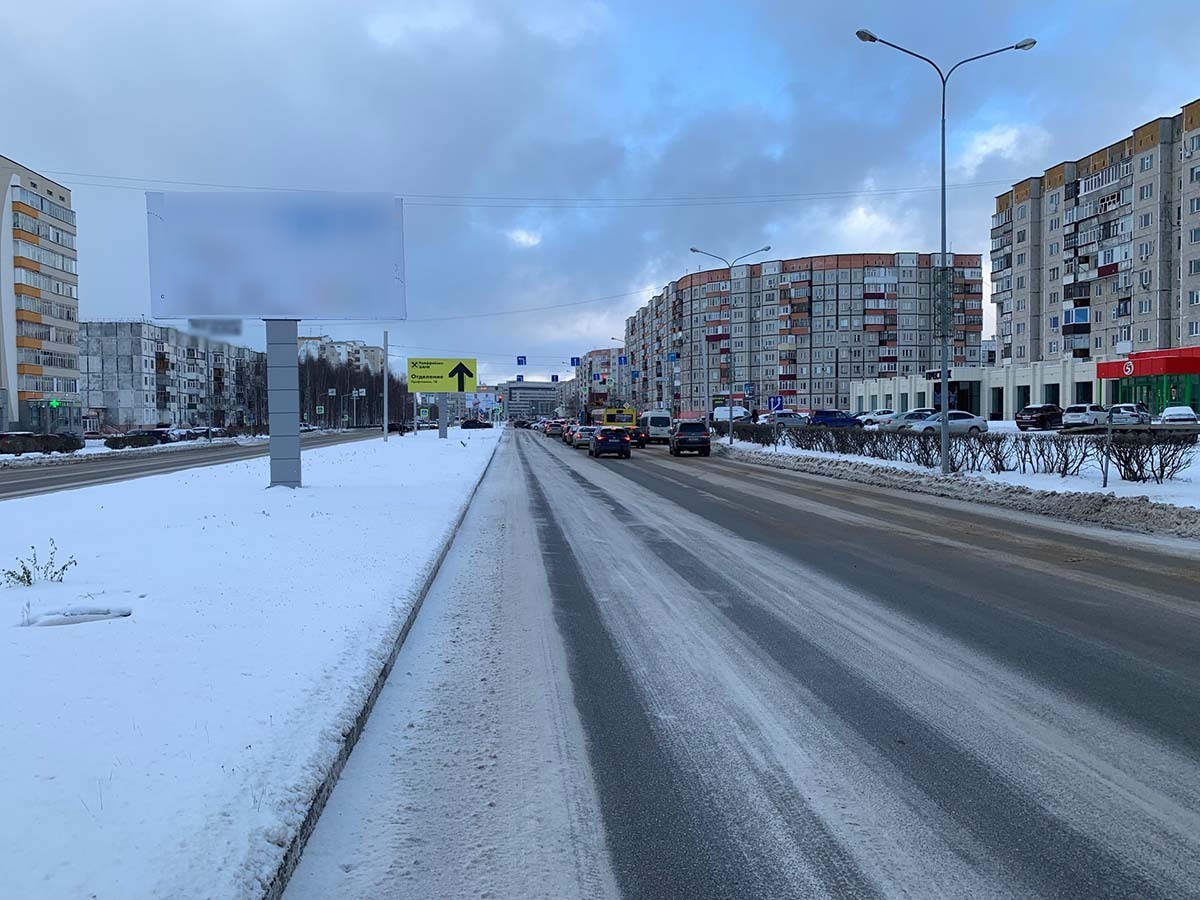 Фотография рекламного носителя, тип: Билборд 3x6, адрес: Мира пр-т., д.19, поз.1, Сургут, Ханты-Мансийский автономный округ – Югра, Россия. Сторона А1 №959999