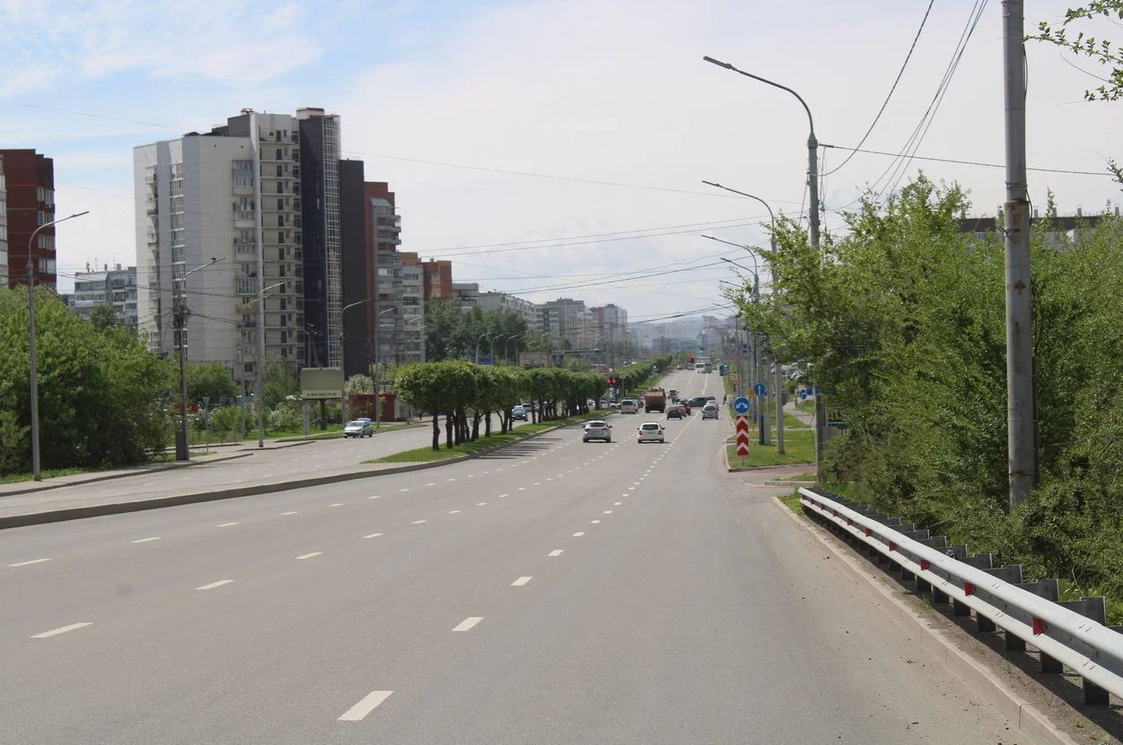 Фотография рекламного носителя, тип: Билборд 3x4, адрес: 9 мая ул., д.15, Красноярск, Красноярский край, Россия. Сторона Б №981369