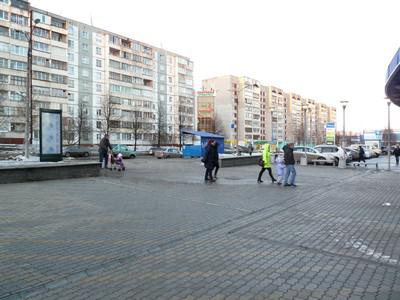 Фотография рекламного носителя, тип: Пиллар 3x1.4, адрес: Волкова ул., д.6а, Киров, Кировская область, Россия. Сторона С №629930