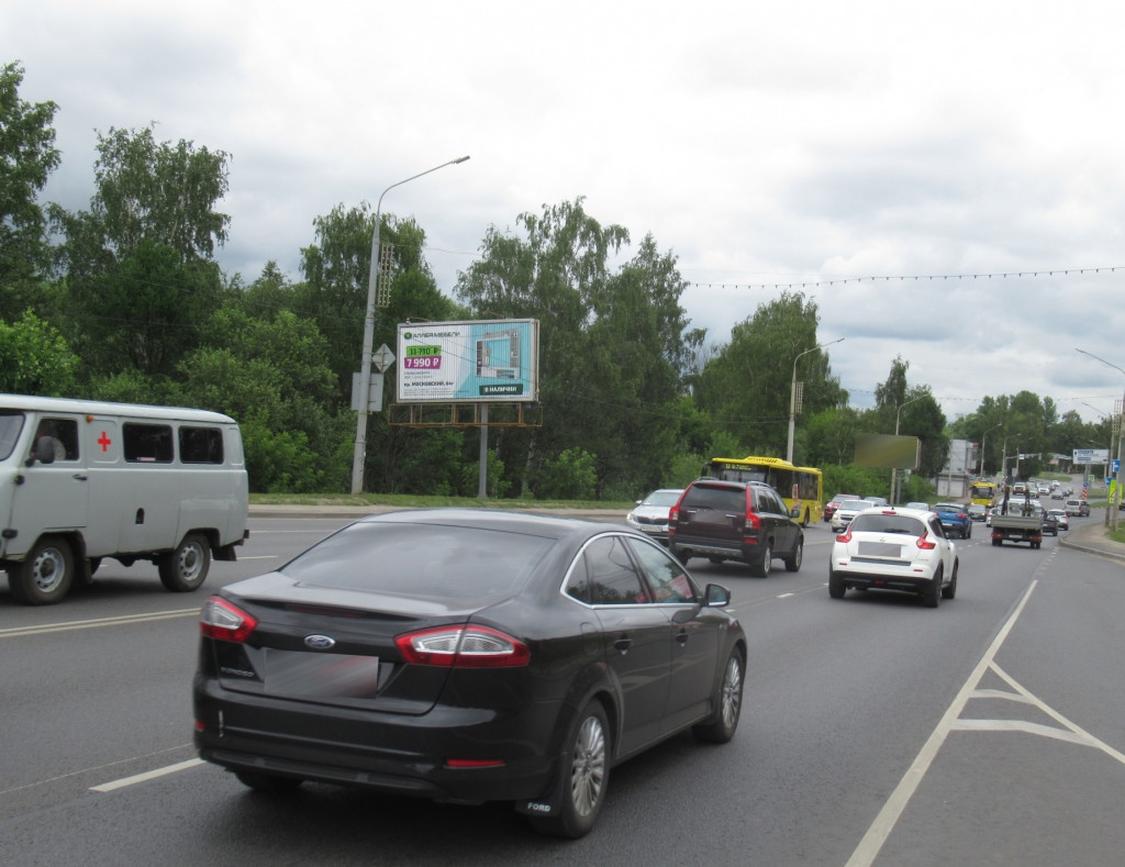 Фотография рекламного носителя, тип: Билборд 3x6, адрес: Урочская ул. Х Тверицкая наб., Ярославль, Ярославская область, Россия. Сторона B1-B3 №832730