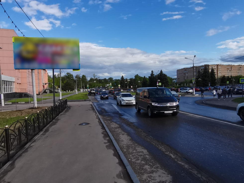 Фотография рекламного носителя, тип: Билборд 3x6, адрес: Саввы Морозова ул., у моста через р. Клязьма, Орехово-Зуево, Московская область, Россия. Сторона Б №1014723