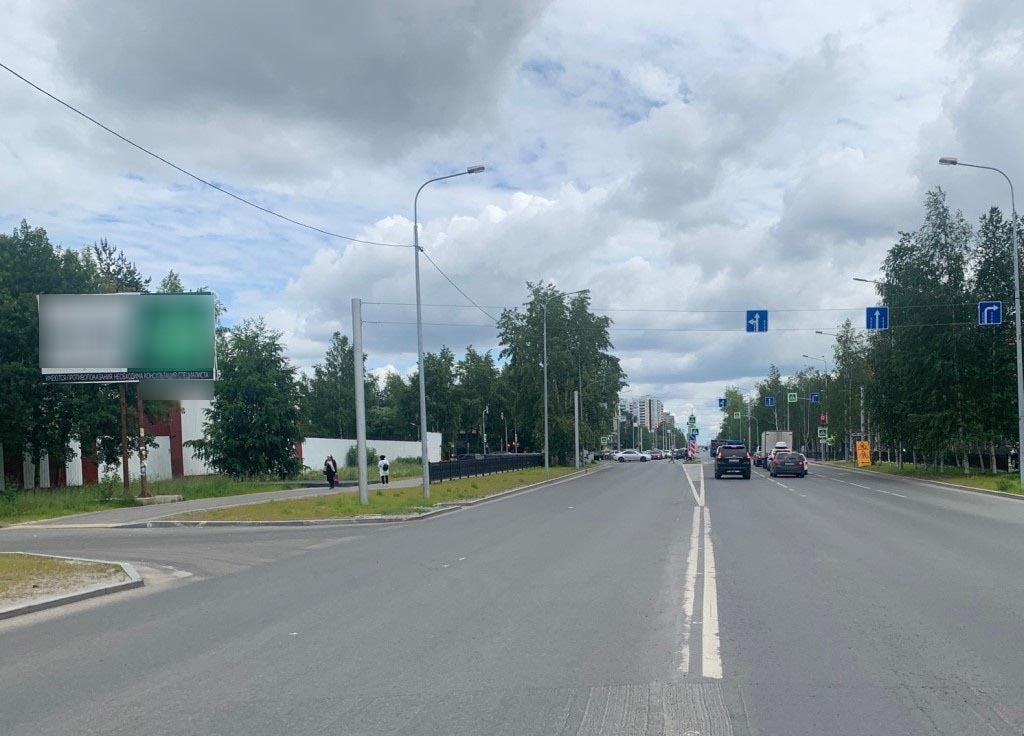 Фотография рекламного носителя, тип: Билборд 3x6, адрес: 30 лет Победы ул., н-в д.28, Сургут, Ханты-Мансийский автономный округ – Югра, Россия. Сторона Б №882977