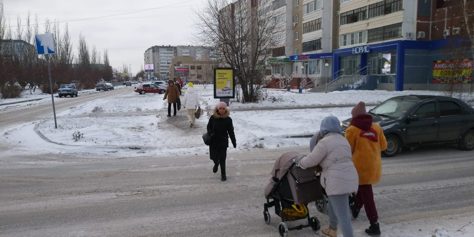Фотография рекламного носителя, тип: Ситиформат 1.8x1.2, адрес: Суворова ул., д.28, Каменск-Уральский, Свердловская область, Россия. Сторона А №403951