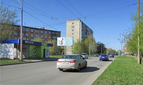 Фотография рекламного носителя, тип: Билборд 3x6, адрес: Калинина ул., д.52, Каменск-Уральский, Свердловская область, Россия. Сторона B №1013151