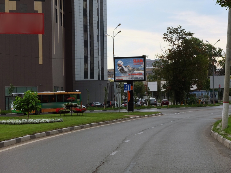 Фотография рекламного носителя, тип: Ситиборд 2.7x3.7, адрес: Новомытищинский пр-т., д.1 корп.2, Мытищи, Московская область, Россия. Сторона Б1-Б5 №1079376