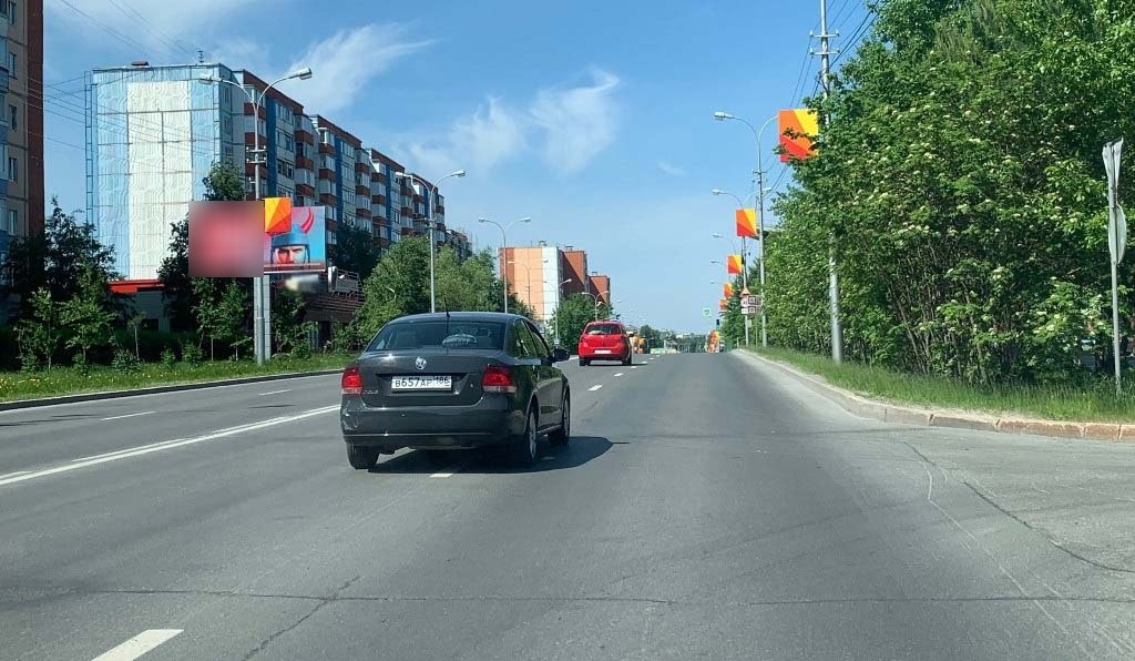 Фотография рекламного носителя, тип: Билборд 3x6, адрес: Энергетиков ул., д.3, Сургут, Ханты-Мансийский автономный округ – Югра, Россия. Сторона Б №960123