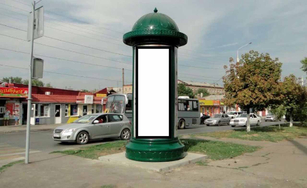 Фотография рекламного носителя, тип: Пиллар 3x1.4, адрес: Баклановский пр-т.Х Г. Петровой пер. Х Крылова ул. Поз.2, Новочеркасск, Ростовская область, Россия. Сторона А №1093391