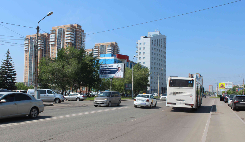 Фотография рекламного носителя, тип: Билборд 3x6, адрес: Взлетная ул., д.3, поз.2, Красноярск, Красноярский край, Россия. Сторона Б1-Б3 №848692