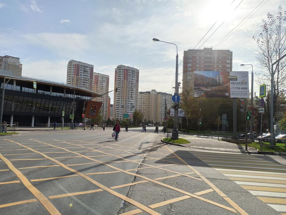 Фотография рекламного носителя, тип: Билборд 3x6, адрес: Атласова ул., Х Проектируемым пр-зд №5258, Москва, Россия. Сторона А1 №1045405