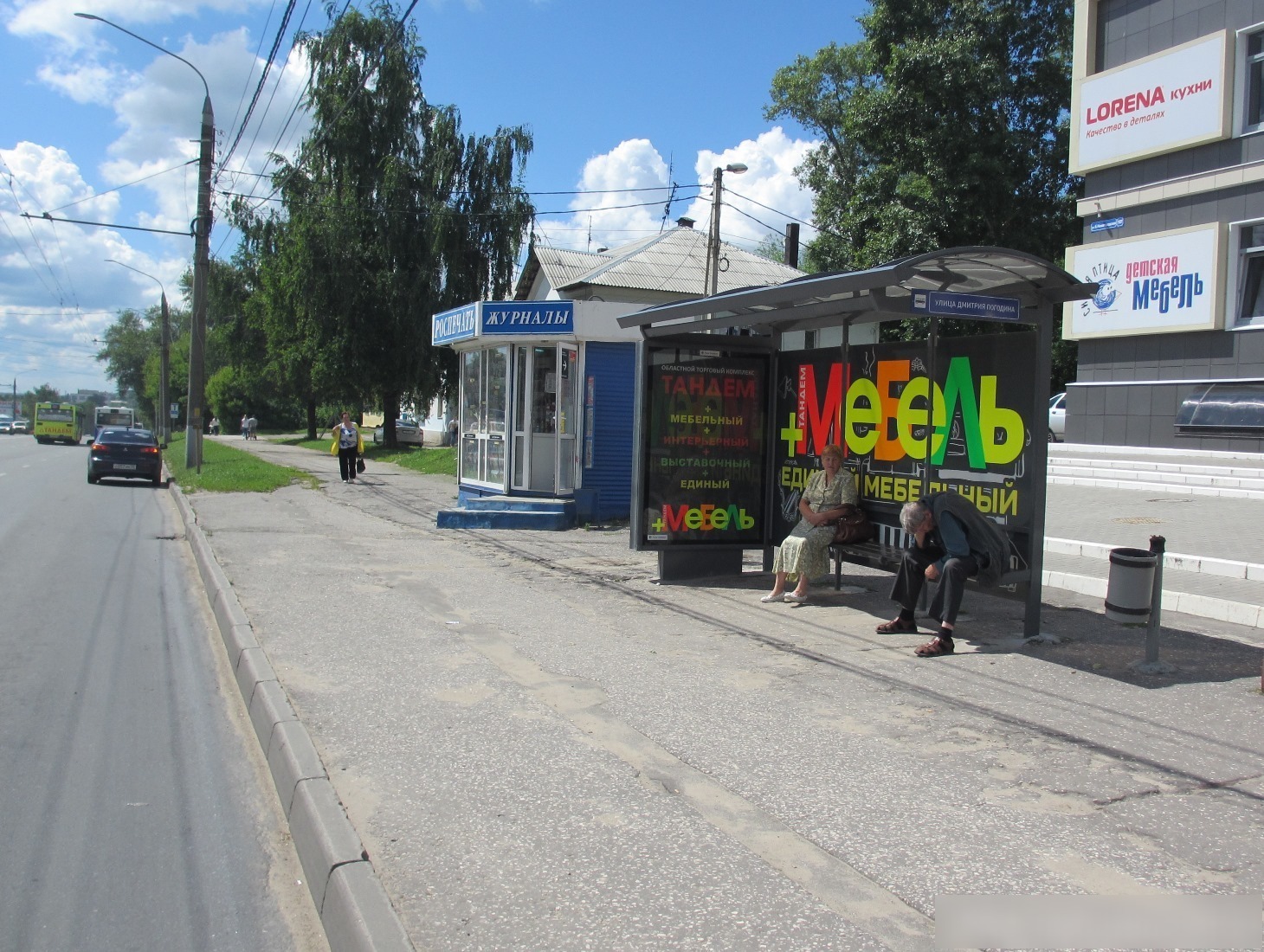 Фотография рекламного носителя, тип: Остановка 1.8x1.2, адрес: Б. Нижегородская ул., д.107, Владимир, Владимирская область, Россия. Сторона С №576126