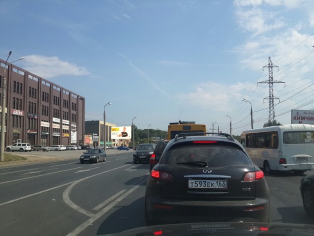 Фотография рекламного носителя, тип: Билборд 3x6, адрес: Московское ш., д.12 X Алма-Атинская ул., Самара, Самарская область, Россия. Сторона Б1-Б3 №450423