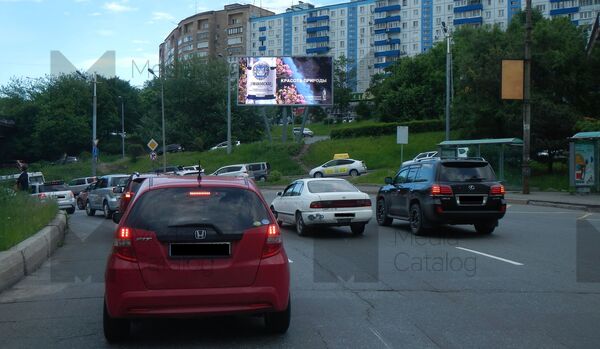 Фотография рекламного носителя, тип: Билборд 3x6, адрес: Некрасовская ул., д.78, Владивосток, Приморский край, Россия. Сторона Аh1-Аh4 №1075482