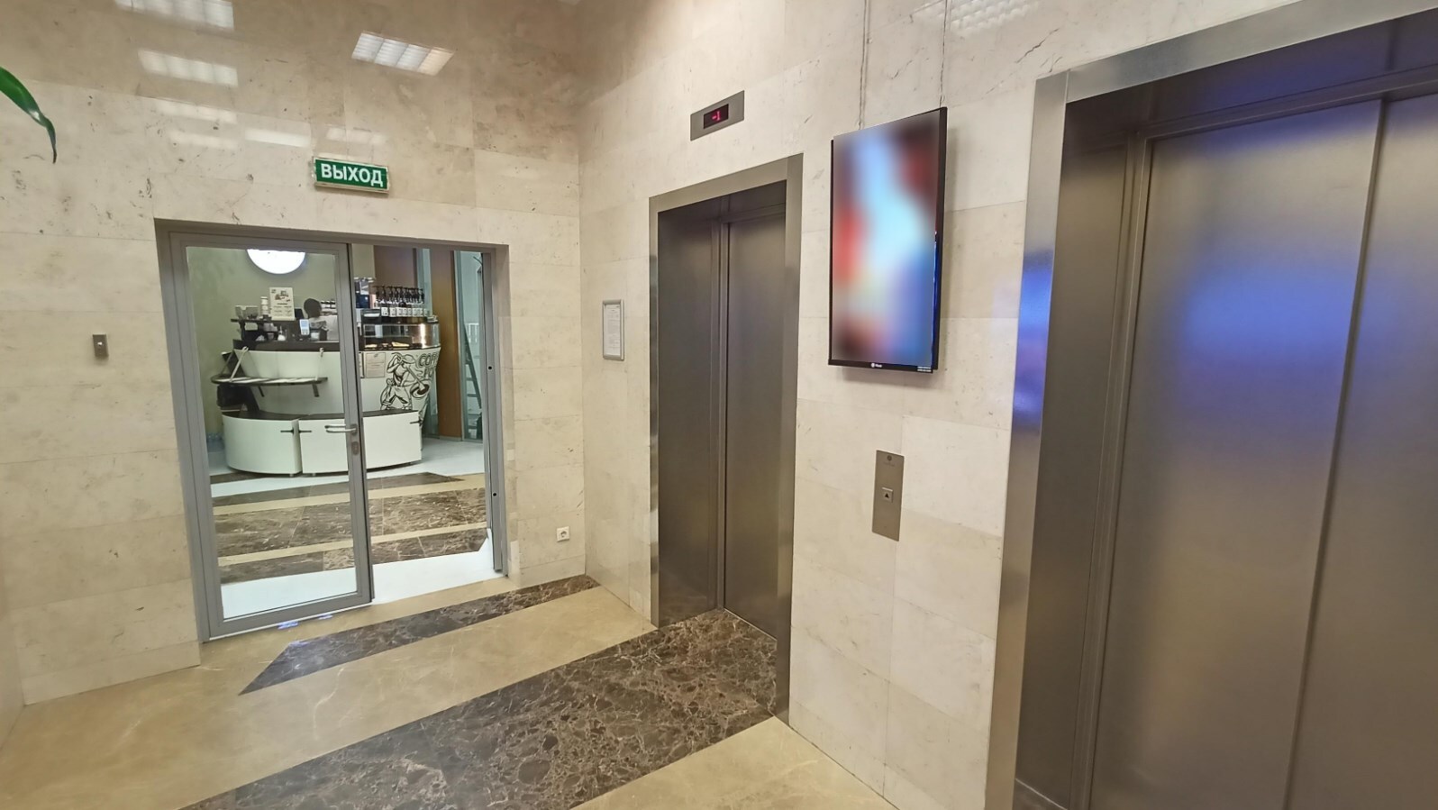 Фотография рекламного носителя, тип: Видеоэкран, адрес: Бизнес-центр «ДОМНИКОВ», Маши Порываевой ул., д.34, Москва, Россия. Сторона/вариант A1-A10 №1010857