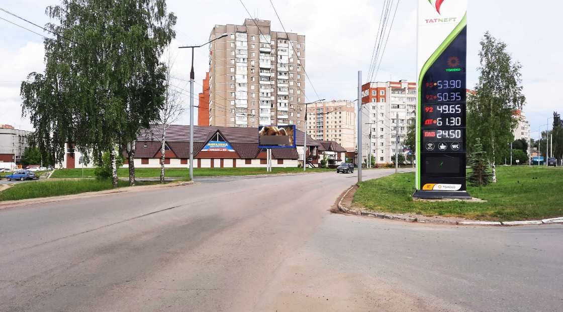 Фотография рекламного носителя, тип: Билборд 3x6, адрес: Суворова ул., д.42А, Йошкар-Ола, Республика Марий Эл, Россия. Сторона Б1-Б3 №1096424