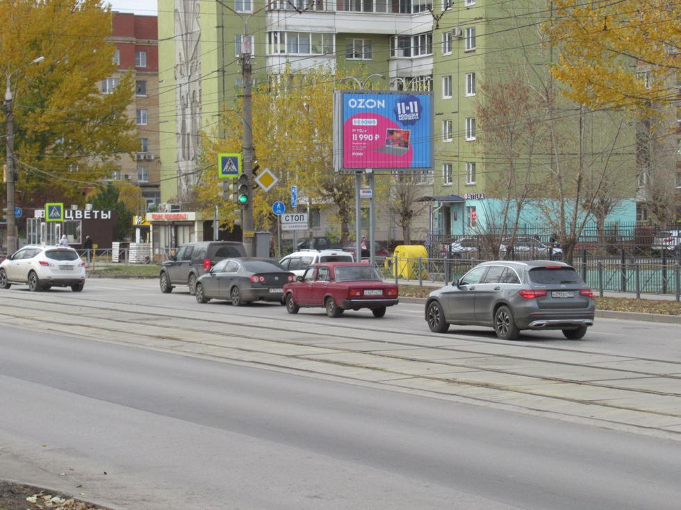 Фотография рекламного носителя, тип: Ситиборд 2.7x3.7, адрес: Мира ул., д.9, Пермь, Пермский край, Россия. Сторона A1-A3 №755843