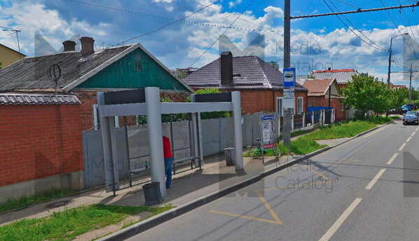 Фотография рекламного носителя, тип: Остановка 1.8x1.2, адрес: Алма-Атинская ул., д.78, Краснодар, Краснодарский край, Россия. Сторона А3 №1096489