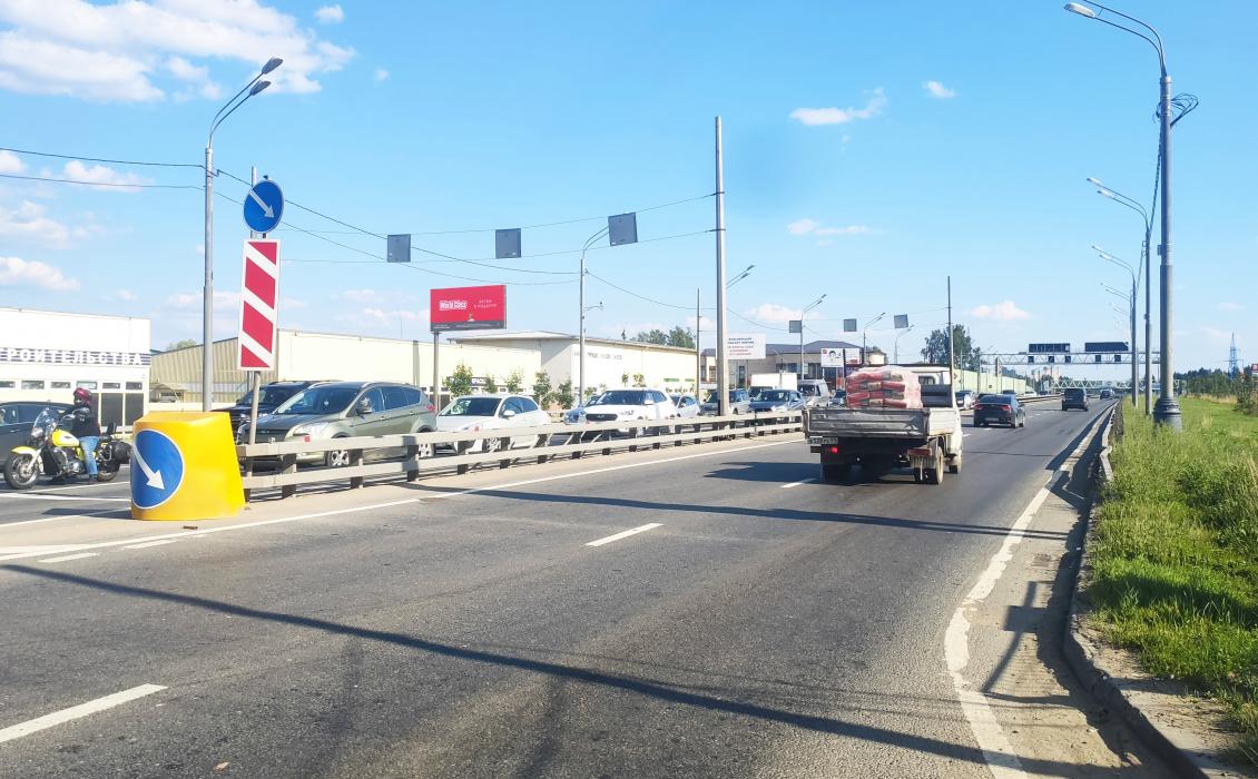 Фотография рекламного носителя, тип: Билборд 3x6, адрес: Дмитровское ш., 47 200м, Дмитров, Московская область, Россия. Сторона Б №874462