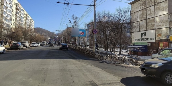 Фотография рекламного носителя, тип: Билборд 3x6, адрес: Русская ул., д.82, Владивосток, Приморский край, Россия. Сторона А №748032