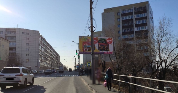 Фотография рекламного носителя, тип: Билборд 3x6, адрес: Партизанский пр-т., д.19, Владивосток, Приморский край, Россия. Сторона А №774854