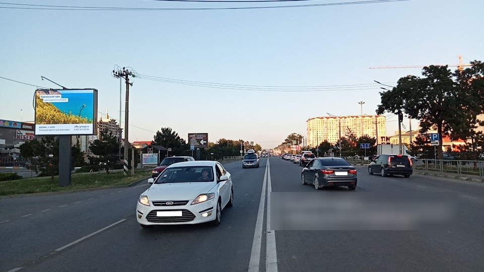 Фотография рекламного носителя, тип: Ситиборд 2.7x3.7, адрес: Анапское ш., д.5, поз.1, Анапа, Краснодарский край, Россия. Сторона B1-B10 №1002044