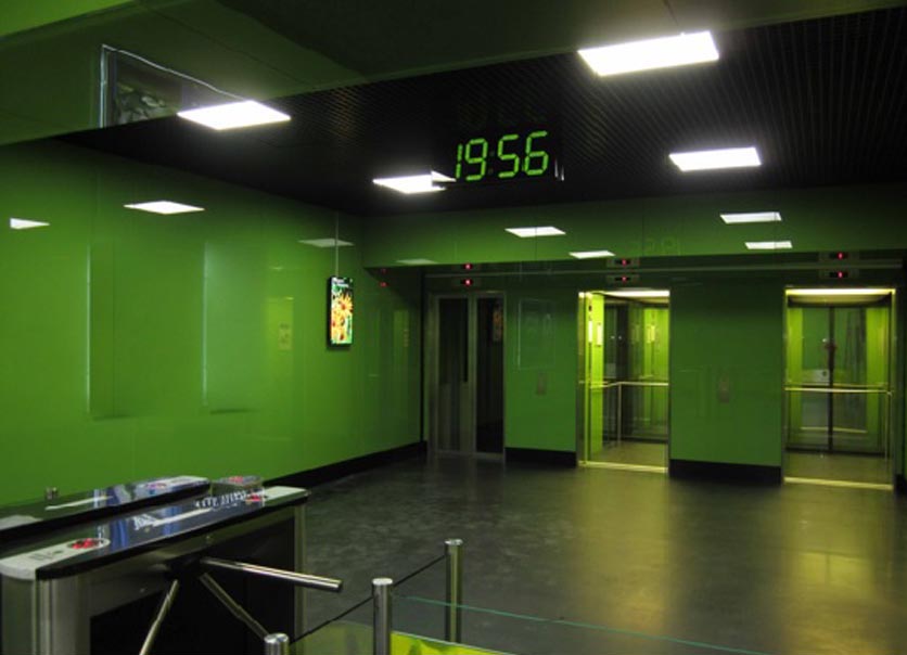 Фотография рекламного носителя, тип: Видеоэкран, адрес: Бизнес-центр «18_Лето», Свердловская наб., д.44, лит.Д, Санкт-Петербург, Россия. Сторона/вариант A №975745