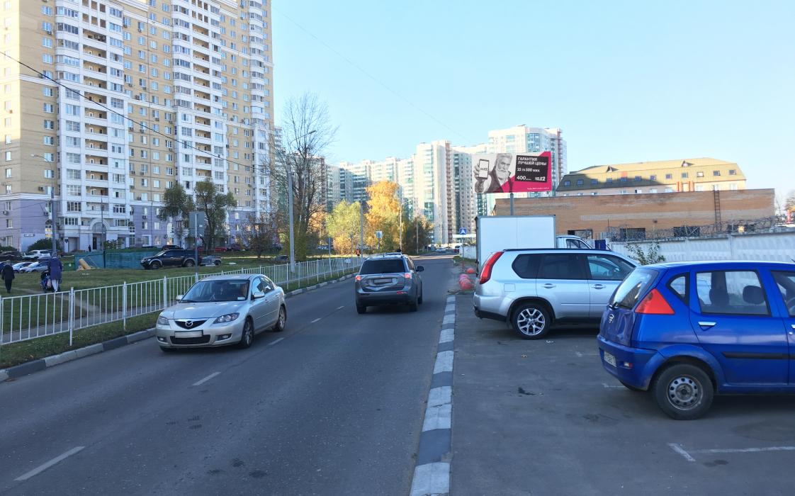 Фотография рекламного носителя, тип: Билборд 3x6, адрес: Вилора Трифонова ул., 135 м от Волоколамского ш., Красногорск, Московская область, Россия. Сторона А №722716