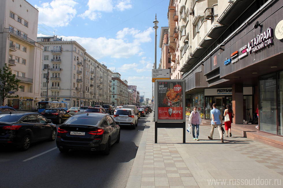 Фотография рекламного носителя, тип: Ситиформат 1.8x1.2, адрес: Тверская-Ямская 1-я ул., д.10, Москва, Россия. Сторона A1-A6 №624311