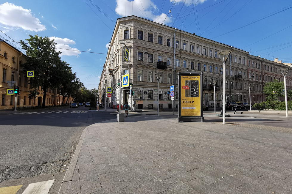 Фотография рекламного носителя, тип: Пиллар 3x1.4, адрес: Правды ул., д.12 Х Социалистическая ул., Санкт-Петербург, Россия. Сторона А №633546