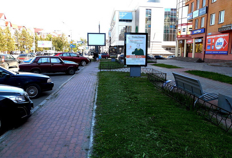 Фотография рекламного носителя, тип: Ситиформат 1.8x1.2, адрес: Троицкий пр-т., д.21, поз.2, Архангельск, Архангельская область, Россия. Сторона А №819745