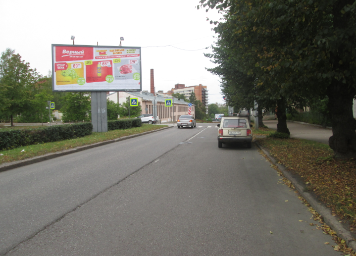 Фотография рекламного носителя, тип: Билборд 3x6, адрес: Гагарина ул., разделительная полоса у в/ч, Выборг, Ленинградская область, Россия. Сторона A2 №1055834