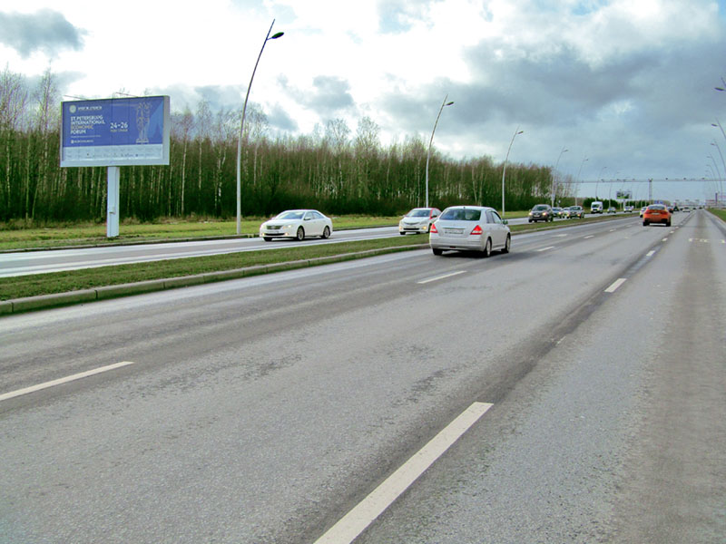 Фотография рекламного носителя, тип: Билборд 3x6, адрес: Пулковское ш., дорога из Пулково-1, 850м до шоссе, Санкт-Петербург, Россия. Сторона B №635438