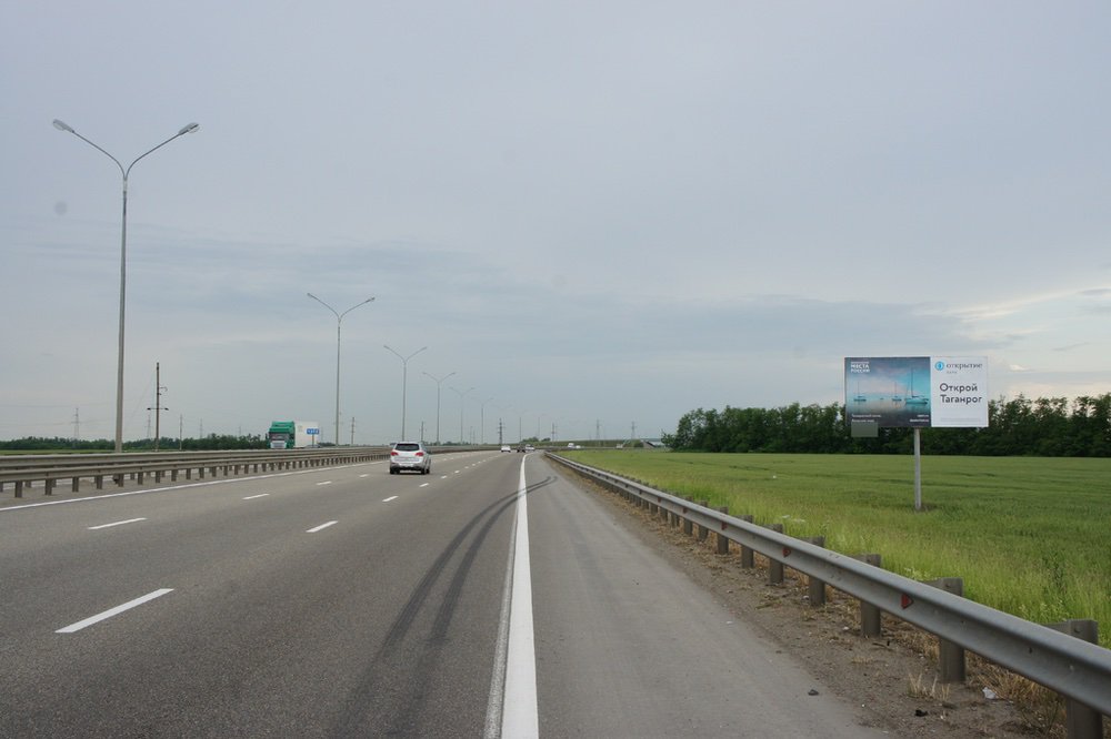 Фотография рекламного носителя, тип: Билборд 3x6, адрес: М-4 "Дон" а/д, 1312 000м, Краснодар, Краснодарский край, Россия. Сторона А №704281