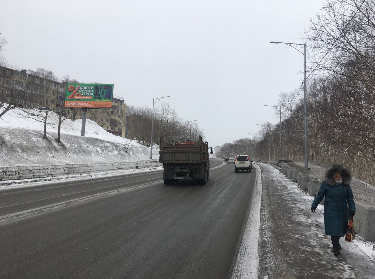 Фотография рекламного носителя, тип: Билборд 3x6, адрес: Цилковского пр-т., д.11, Петропавловск-Камчатский, Камчатский край, Россия. Сторона Б №777414