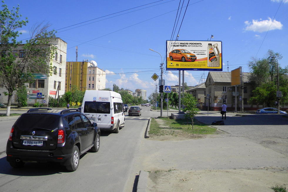 Фотография рекламного носителя, тип: Билборд 3x6, адрес: Огарева ул. Х Социалистическая ул., Волгоград, Волгоградская область, Россия. Сторона А №337557