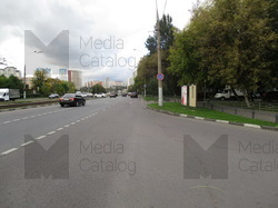 Фотография рекламного носителя, тип: Афиша 1.75x1.8, адрес: Чертановская ул., д.2, н-в, стенд 2, Москва, Россия. Сторона А1 №873755