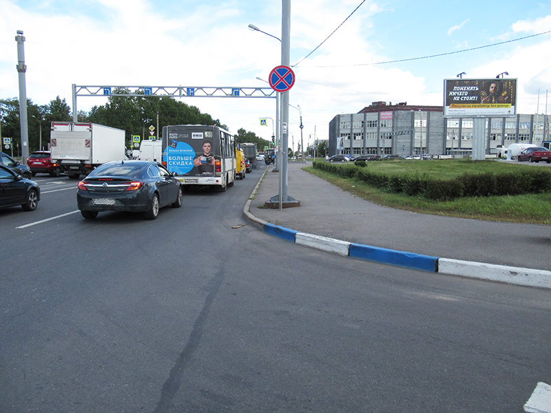 Фотография рекламного носителя, тип: Билборд 3x6, адрес: Дунайский пр-т. X Софийская ул., д.85, Санкт-Петербург, Россия. Сторона A №515091