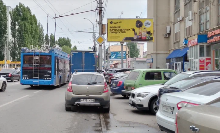 Фотография рекламного носителя, тип: Билборд 3x6, адрес: Чернышевского ул. Х 2-я Садовая ул., Саратов, Саратовская область, Россия. Сторона А1-A3 №834645