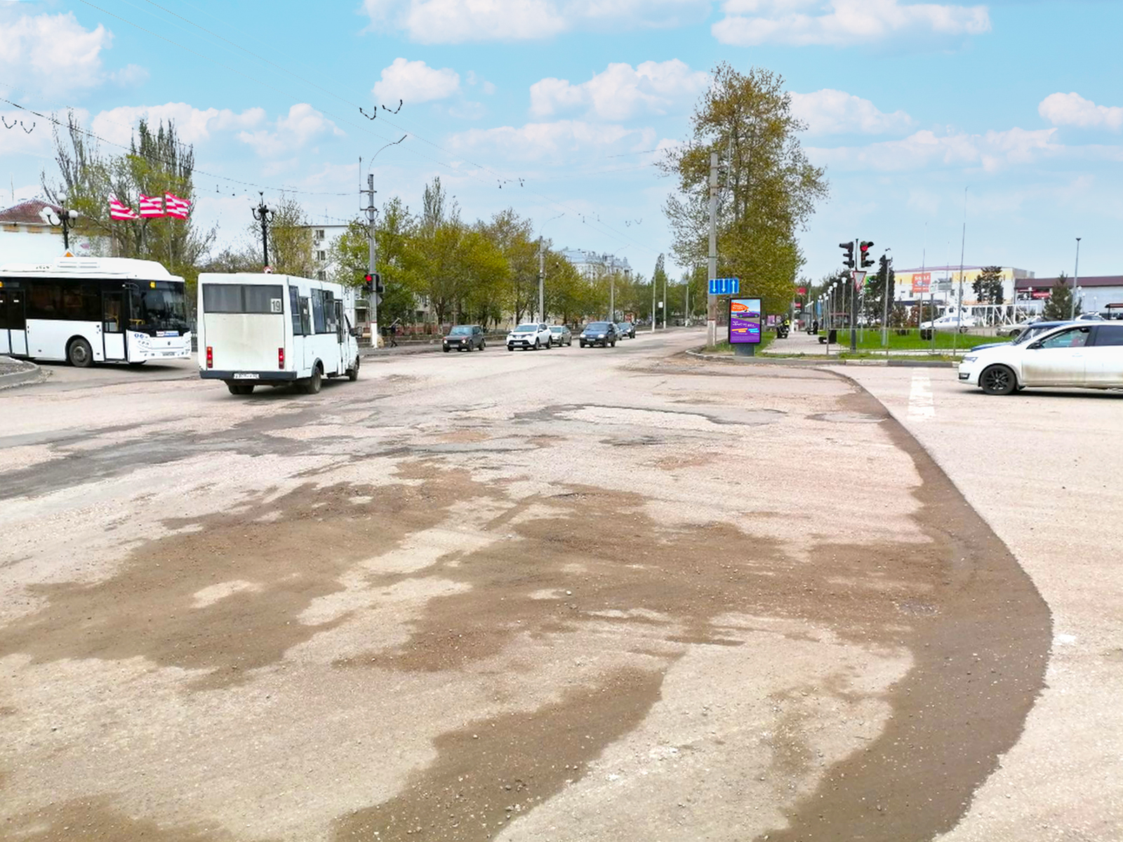 Фотография рекламного носителя, тип: Ситиформат 1.8x1.2, адрес: Маршала Еременко ул. Х Мирошника ул., Керчь, Республика Крым, Россия. Сторона A №1046939