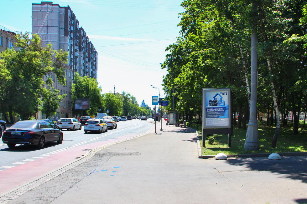 Фотография рекламного носителя, тип: Ситиформат 1.8x1.2, адрес: Люсиновская ул., д.36, стр.1, Москва, Россия. Сторона А №435996