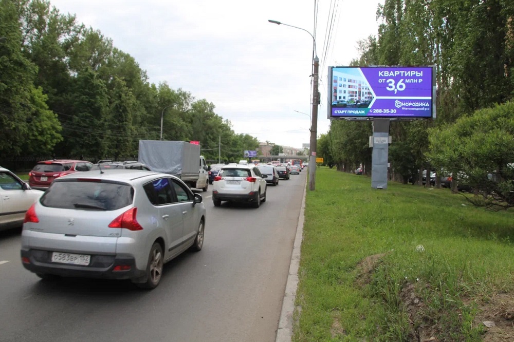 Фотография рекламного носителя, тип: Билборд 3x6, адрес: Ленина пр., д.69 Х Нахимова ул., Нижний Новгород, Нижегородская область, Россия. Сторона A №745325