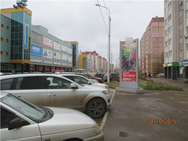 Фотография рекламного носителя, тип: Пиллар 3x1.4, адрес: Гагарина ул., д.60, Уфа, Республика Башкортостан, Россия. Сторона А №744186