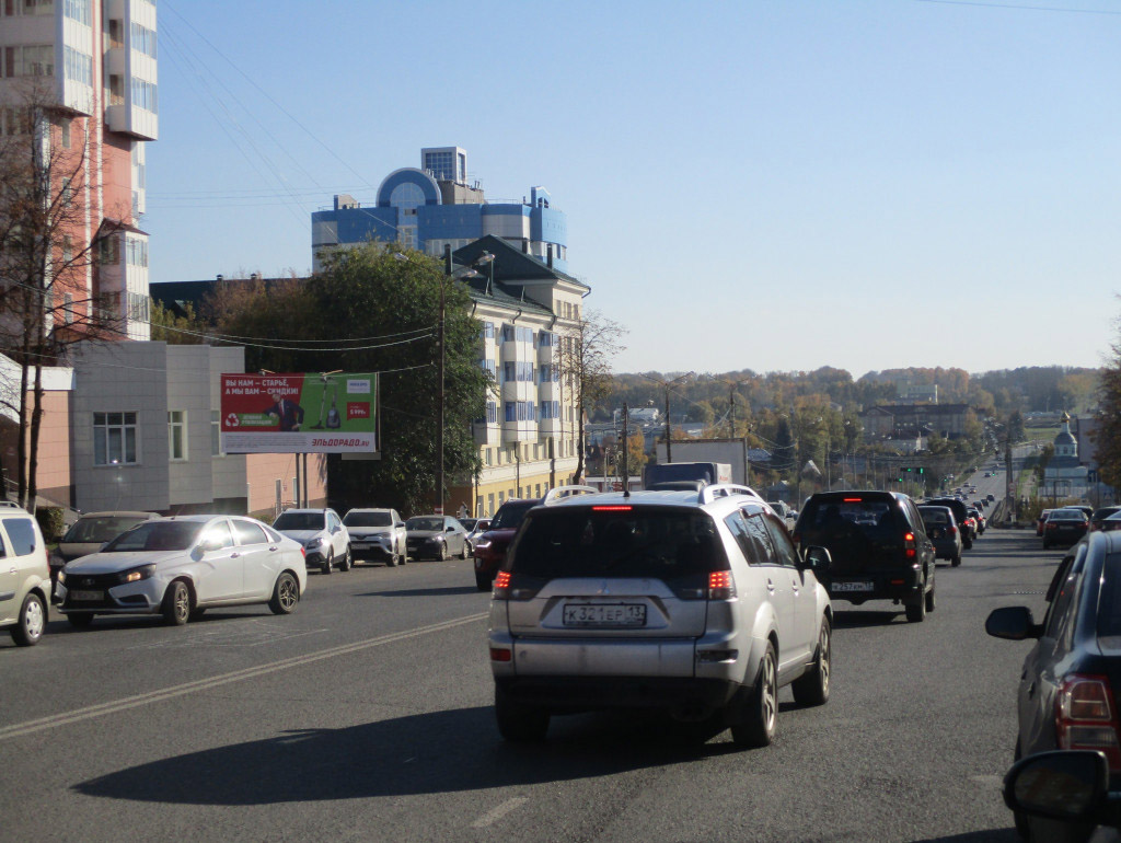 Фотография рекламного носителя, тип: Билборд 3x6, адрес: Ботевградская ул., д.21, Саранск, Республика Мордовия, Россия. Сторона Б №792457