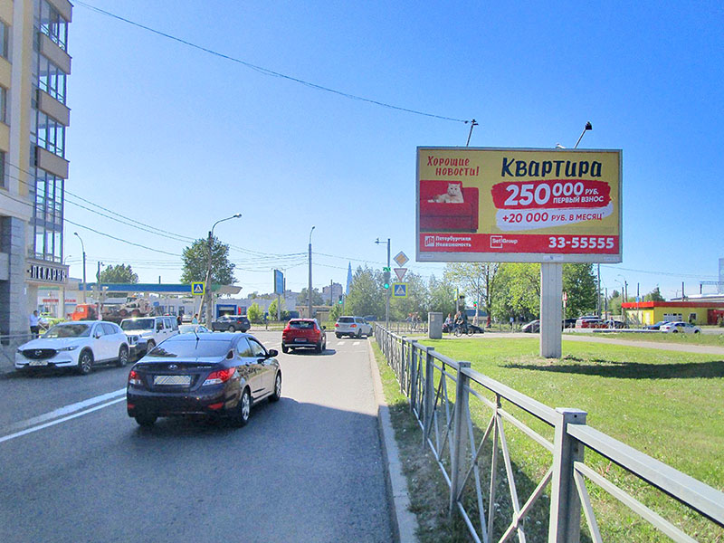 Фотография рекламного носителя, тип: Билборд 3x6, адрес: Школьная ул., д.43, корп.3 X Липовая ал., Санкт-Петербург, Россия. Сторона A №635445
